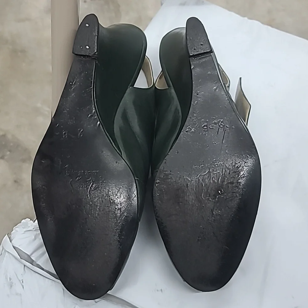 Chic Green Peep-Toe Slingback Heels